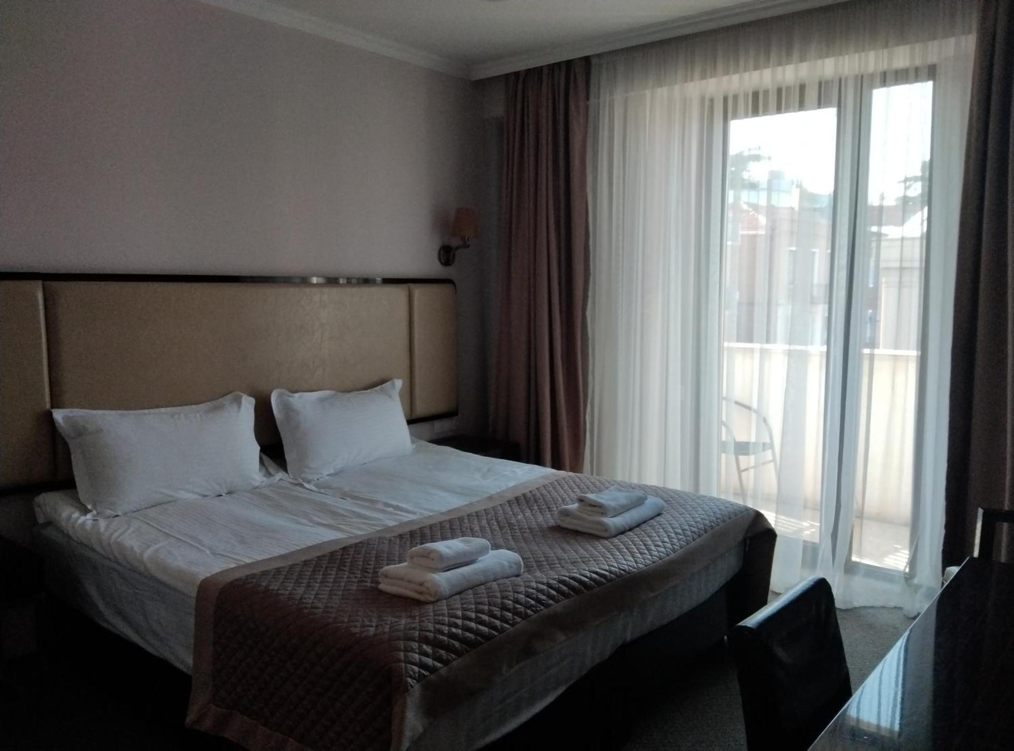 Hotel Genio Tbilisi Eksteriør billede