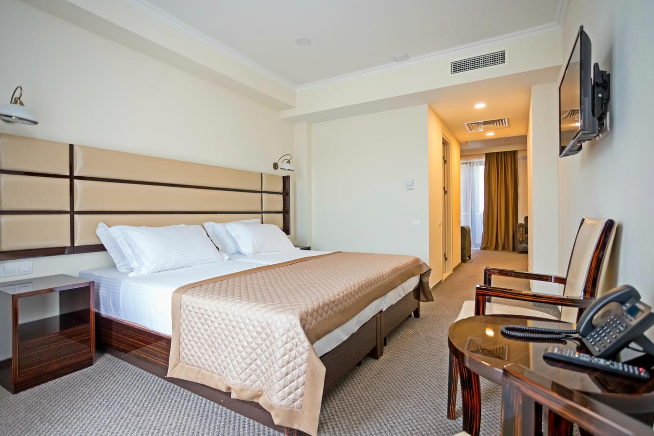 Hotel Genio Tbilisi Eksteriør billede